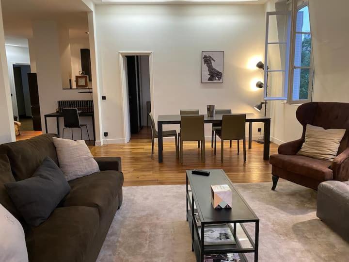 Appartement 3 Chambres Paris 7E Zewnętrze zdjęcie