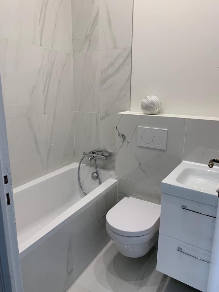 Appartement 3 Chambres Paris 7E Zewnętrze zdjęcie